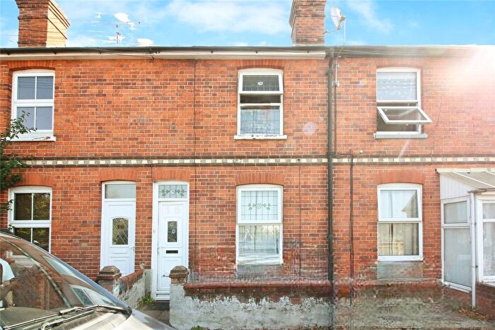 3 Bedroom Terraced House For Sale In Orts Road, Reading, RG1