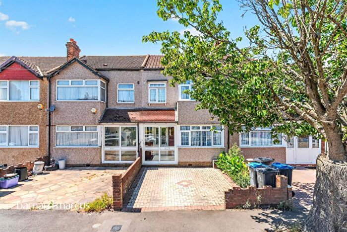 3 Bedroom Terraced House For Sale In New Barns Avenue, Mitcham, CR4