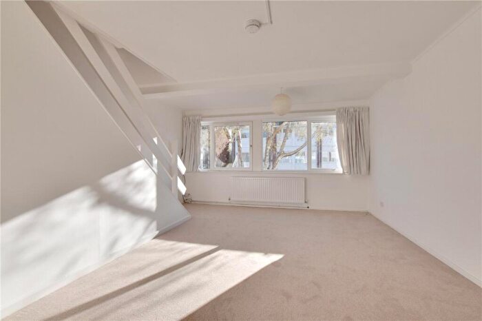 3 Bedroom Town House To Rent In Coppelia Road, London, SE3