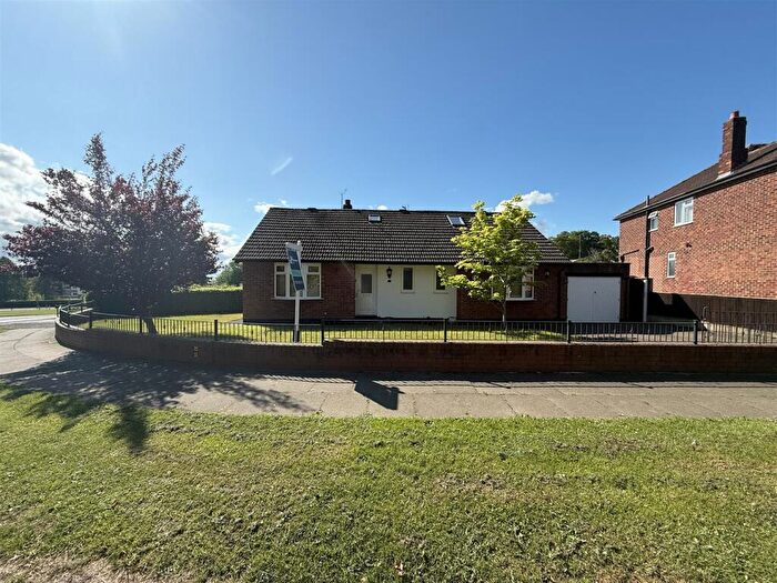3 Bedroom Bungalow For Sale In Hummersknott Avenue, Darlington, DL3
