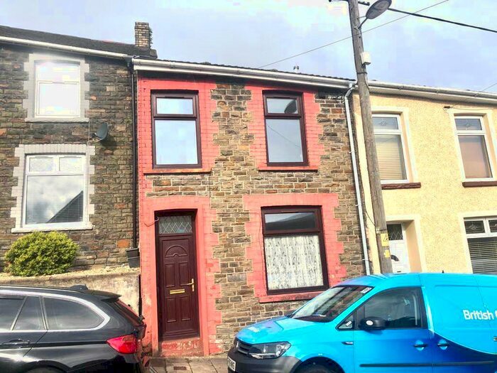 3 Bedroom House To Rent In Glancynon Street, Mountain Ash, CF45