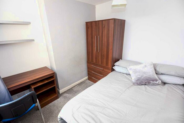 5 Bedroom Terraced House To Rent In Albany Road, Liverpool, L7