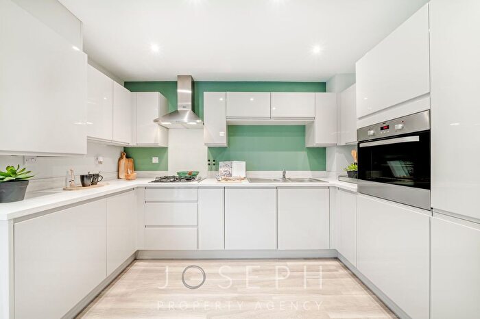 2 Bedroom Semi-Detached House For Sale In Hummingbird Drive, Stowmarket, IP14