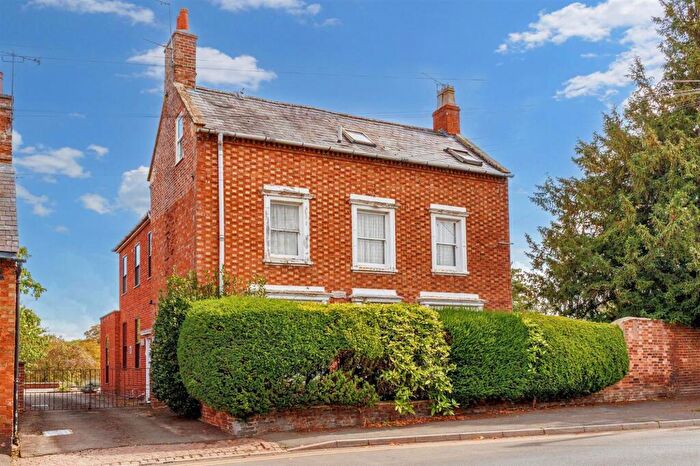 6 Bedroom Detached House For Sale In New Street, Shipston On Stour, CV36