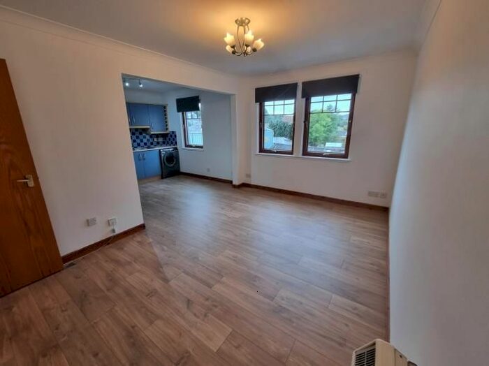 2 Bedroom Flat To Rent In Flat, Milldale -, Auchmill Road, Bucksburn, Aberdeen, AB21