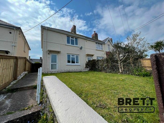 3 Bedroom Semi-Detached House To Rent In Waterloo Road, Hakin, Milford Haven, Pembrokeshire., SA73