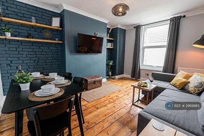 1 Bedroom Maisonette To Rent In Knyveton Road, Bournemouth, BH1
