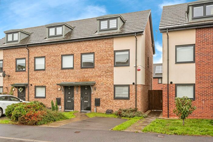 3 Bedroom Property For Sale In Oak Road, Thurnscoe, Rotherham, S63