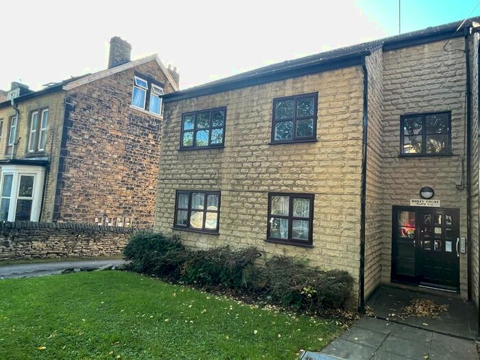 2 Bedroom Maisonette To Rent In Sheldon Road, Sheffield, S7