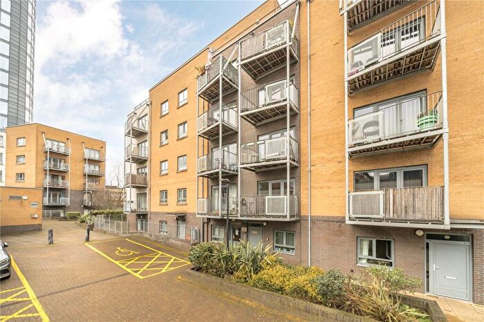 2 Bedroom Property For Sale In Estella Apartments, Grove Crescent Road, London, E15