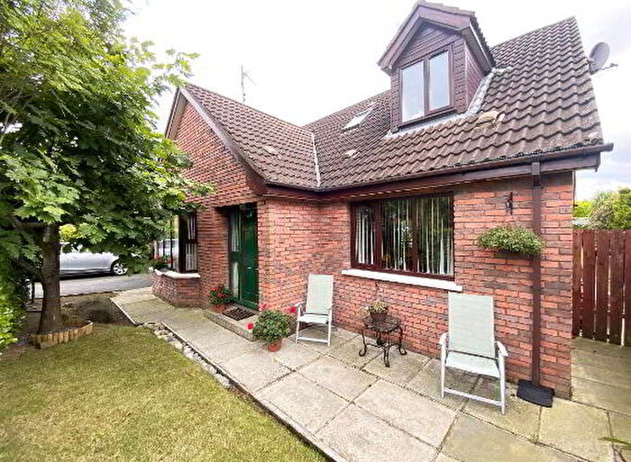 4 Bedroom Detached House For Sale In Hallsmill Green, Banbridge, BT63