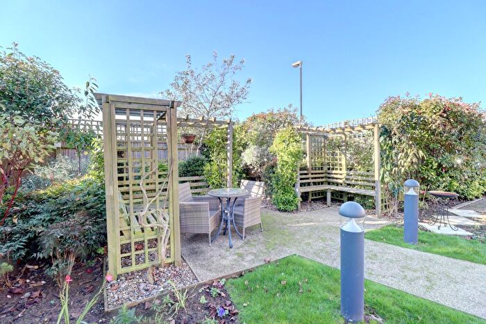 2 Bedroom Flat For Sale In Trinity Place, Beaumont Way, Hazlemere, High Wycombe, HP15