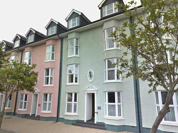 1 Bedroom Flat To Rent In Flat, North Parade, Aberystwyth, Ceredigion, SY23