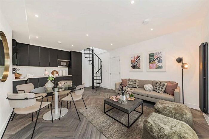 2 Bedroom Flat For Sale In Northbrook Road, London, SE13