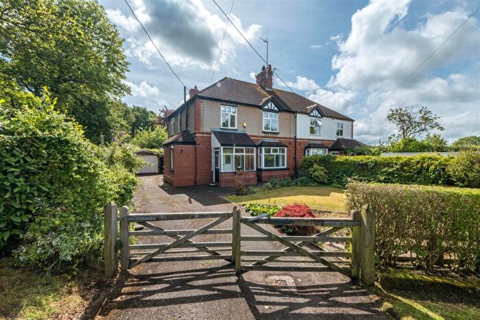 4 Bedroom Semi-Detached House To Rent In Smithy Lane, Mouldsworth, CH3