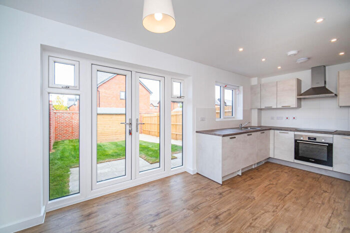 3 Bedroom House To Rent In Wheldon Lane, Crowthorne, RG45