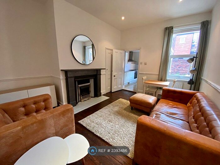 2 Bedroom Flat To Rent In Dinsdale Road, Newcastle Upon Tyne, NE2