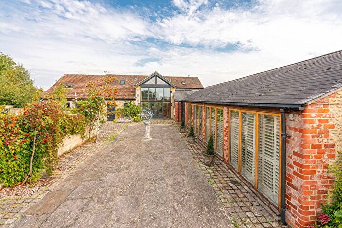 5 Bedroom Detached House For Sale In Draycot Cerne, Chippenham, SN15