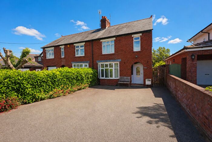 3 Bedroom Semi-Detached House For Sale In Clapper Lane, Gresford, Wrexham, LL12