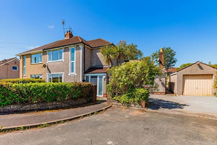 3 Bedroom Semi-Detached House For Sale In Lansbury Close, Caerphilly, CF83