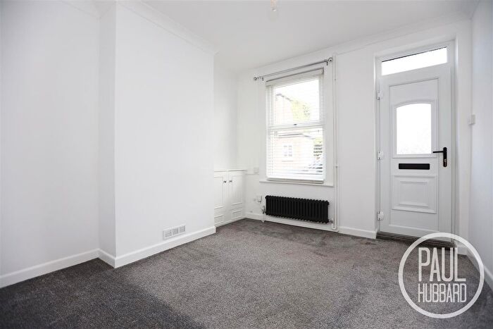 2 Bedroom End Of Terrace House For Sale In Till Road, Lowestoft, NR32