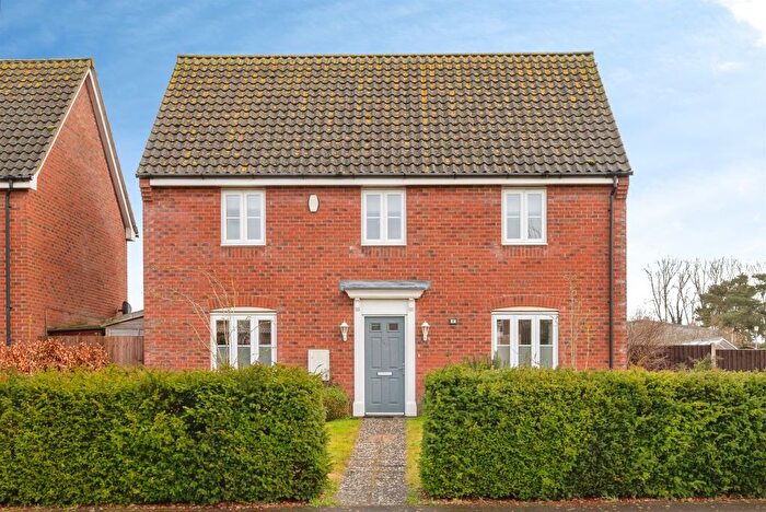 4 Bedroom Detached House For Sale In Chapel Street, Cawston, Norwich, NR10