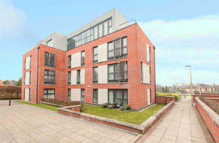 3 Bedroom Flat To Rent In Fettes Rise, Edinburgh, EH4