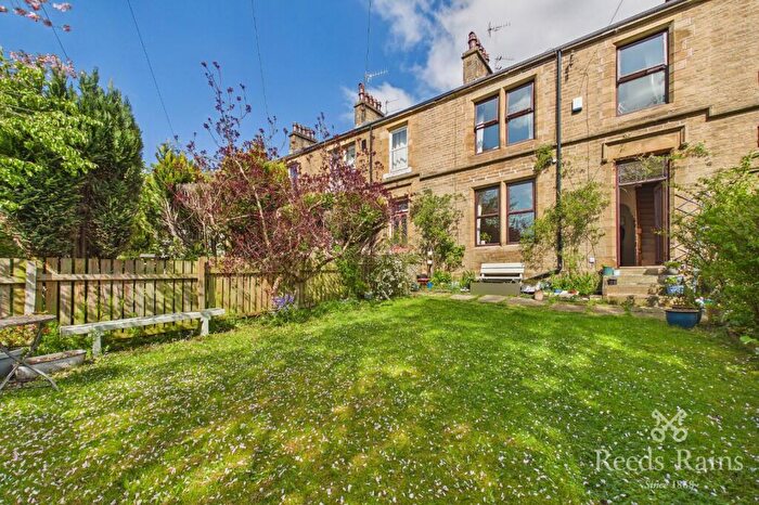 5 Bedroom Terraced House For Sale In Beverley Place, Halifax, West Yorkshire, HX3