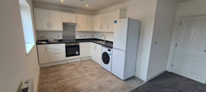 3 Bedroom Flat To Rent In Mulberry House, Colwell Road, PO6