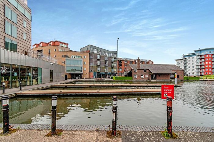 2 Bedroom Flat To Rent In One, Walsall, WS2