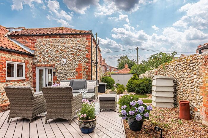 2 Bedroom Property For Sale In Holt Road, Langham, Holt, NR25