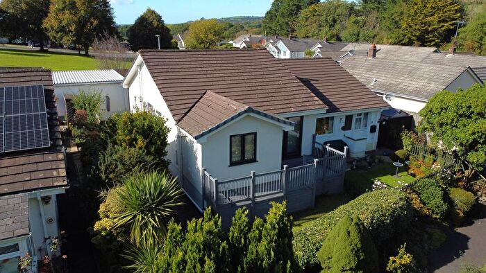2 Bedroom Semi-Detached Bungalow For Sale In Oakdale Avenue, Swimbridge, EX32