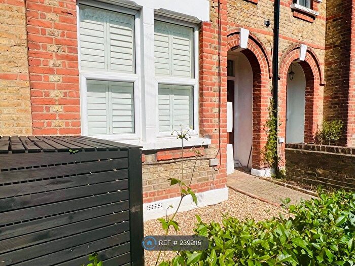 1 Bedroom Flat To Rent In Adamsrill Road, London, SE26