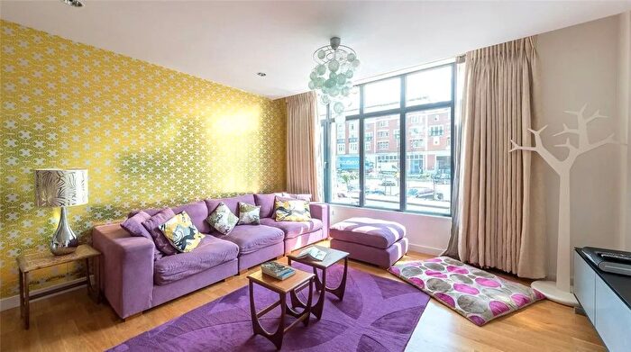 2 Bedroom Flat To Rent In Faraday House, Marylebone, W1U