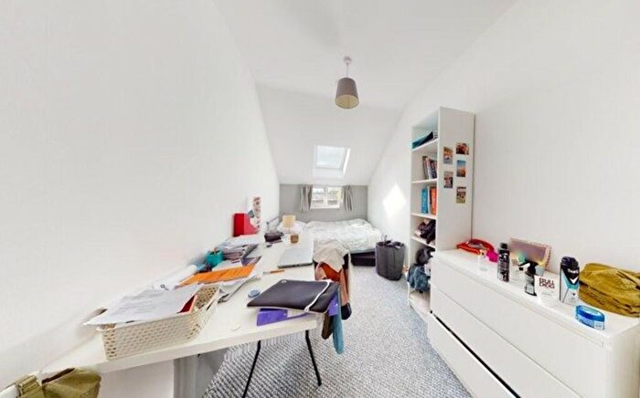 6 Bedroom End Of Terrace House To Rent In Montpelier Road, Nottingham, NG7