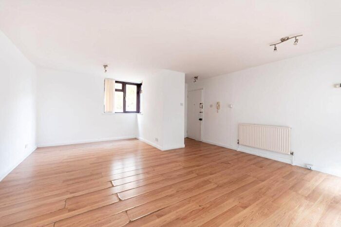 2 Bedroom Flat To Rent In Lisson Grove, Lisson Grove, London, NW8