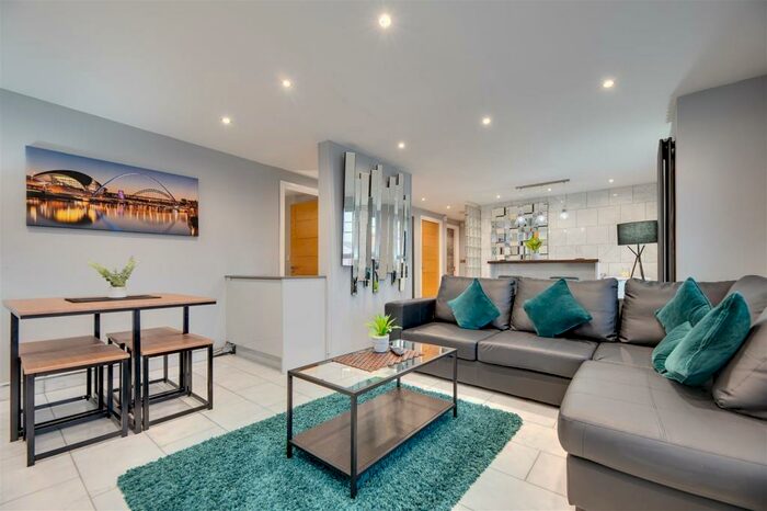 2 Bedroom Apartment To Rent In Bishopbourne Court, North Shields, NE29