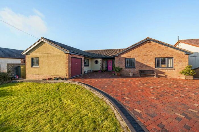 4 Bedroom Detached Bungalow For Sale In Rehoboth Road, Five Roads, Llanelli, SA15