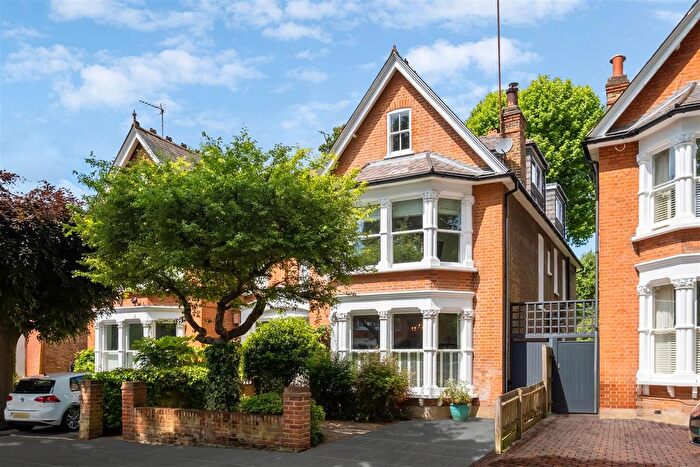 5 Bedroom Semi Detached House For Sale In Park Road, London, W4