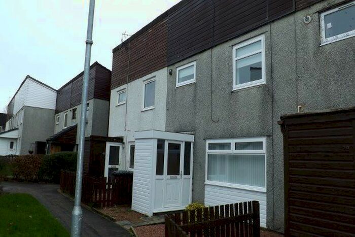 2 Bedroom Property To Rent In Stroma Court, Irvine, KA11