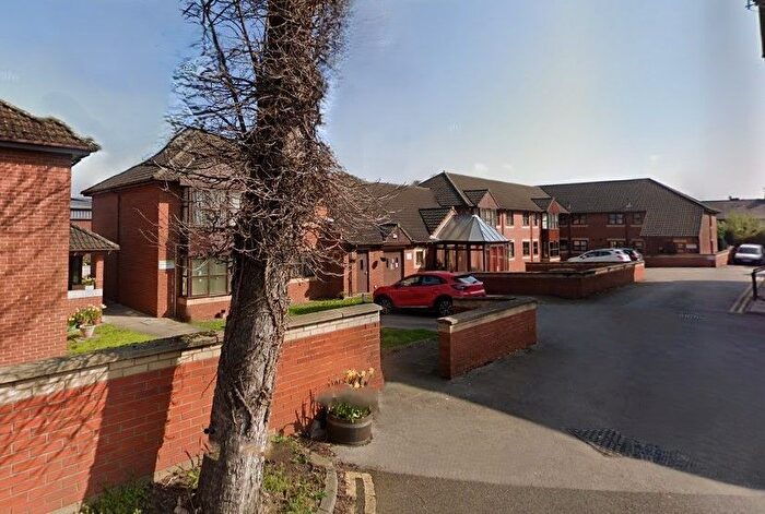 1 Bedroom Flat To Rent In Victoria Court, Barnes Road, Castleford, Wakefield, WF10