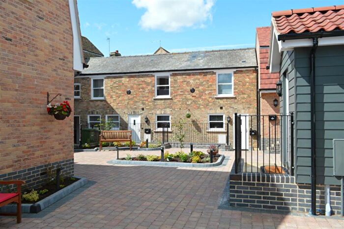 1 Bedroom Bungalow To Rent In Riverport Mews, West Street, St Ives, PE27