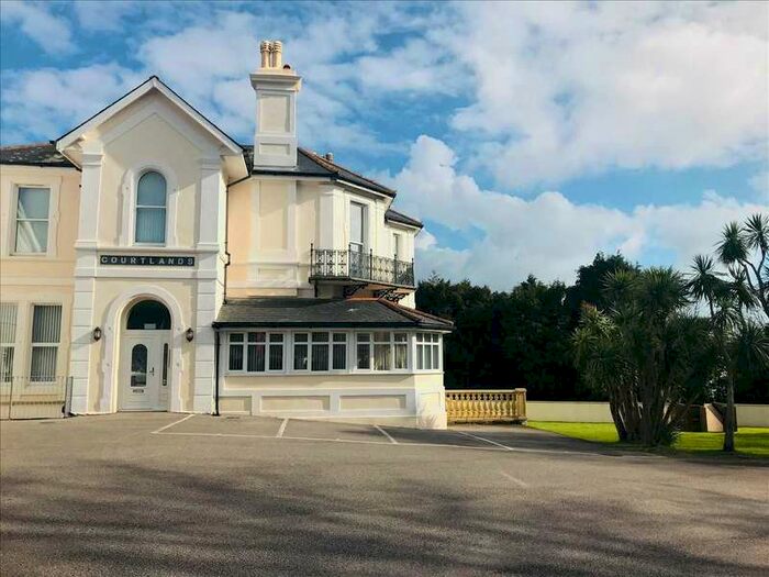 1 Bedroom Apartment To Rent In Courtlands, Rawlyn Road, Torquay, TQ2