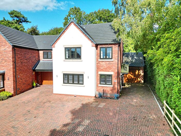 4 Bedroom Detached House For Sale In Berwick Close, Higher Heath, SY13