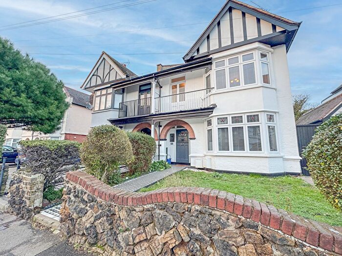 2 Bedroom Flat For Sale In Shaftesbury Avenue, Southend On Sea, SS1