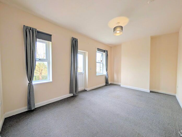 3 Bedroom Semi-Detached House To Rent In Westlea, Clowne, Chesterfield, S43