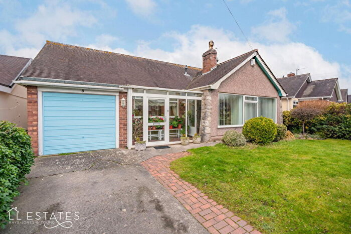 2 Bedroom Detached Bungalow For Sale In Fairlands Crescent, Rhuddlan, LL18