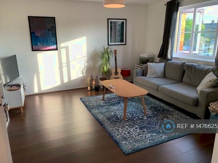 2 Bedroom Flat To Rent In John Williams Close, London, SE14