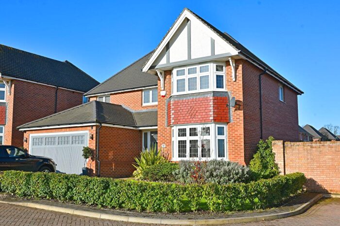 4 Bedroom Detached House To Rent In Pickering Gardens, Harrogate, HG1
