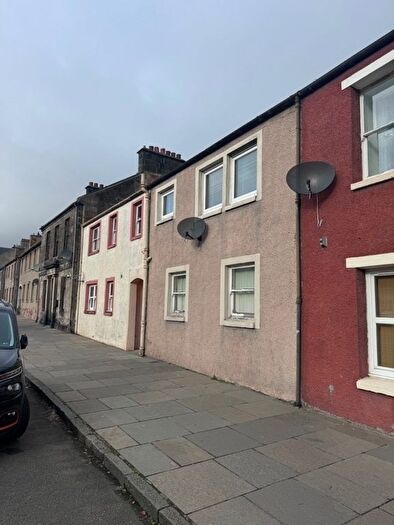 2 Bedroom Flat To Rent In Main Street, Clackmannan, FK10
